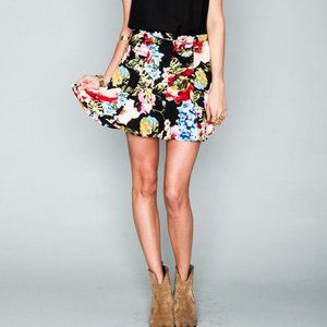 SHOW ME YOUR MUMU Mini Skater Skirt Country Garden Floral Size Small